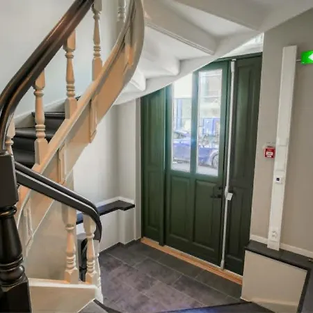 Apartman Modern In Center 301 For 2 Guests